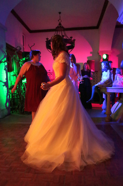 Wedding reception dancefloor - bride & mother of the bride - Sassi Holford gown - Penha Longa Monastery, Penha Longa Resort, Sintra, Portugal - Vitor Bastos Fotografia - www.tilytravels.com 