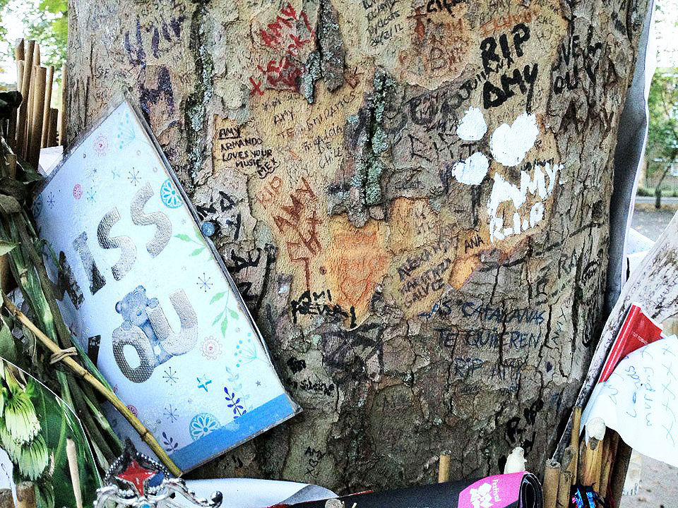 My contribution to the tree. Amy Winehouse house, Camden Square, Camden Town, London England - Tily Travels.
