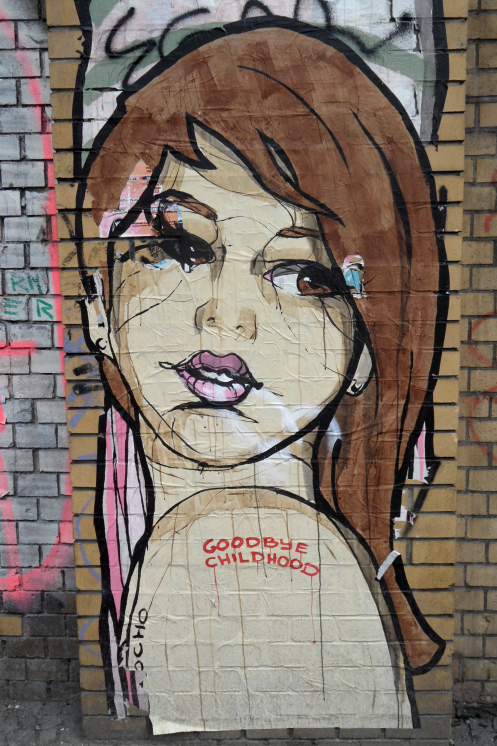 Street Art in Berlin, El Bocho - Girl 1