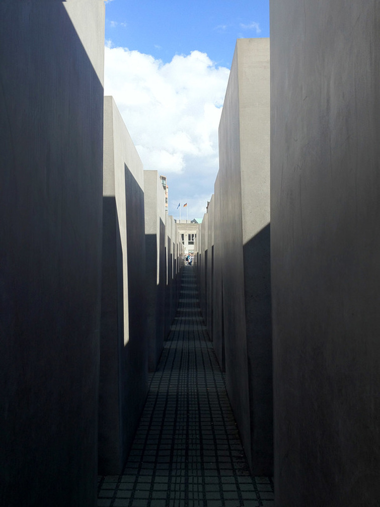 Holocaust Memorial, Berlin, Germany - Looking through the columns. - Tily Travels