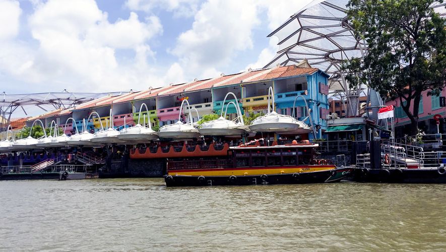 Colourful Clarke Quay - Singapore River Cruise