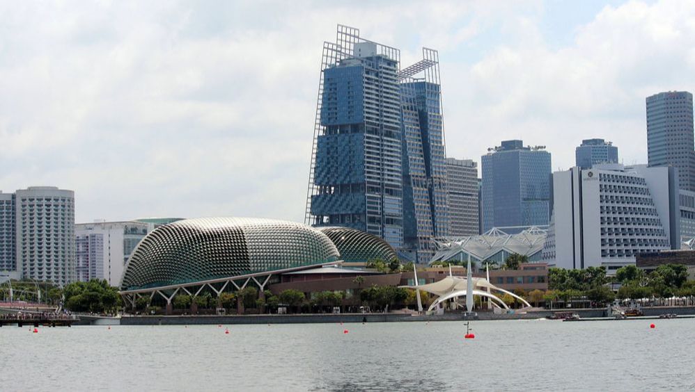 Theaters of the Bay - Singapore River Cruise