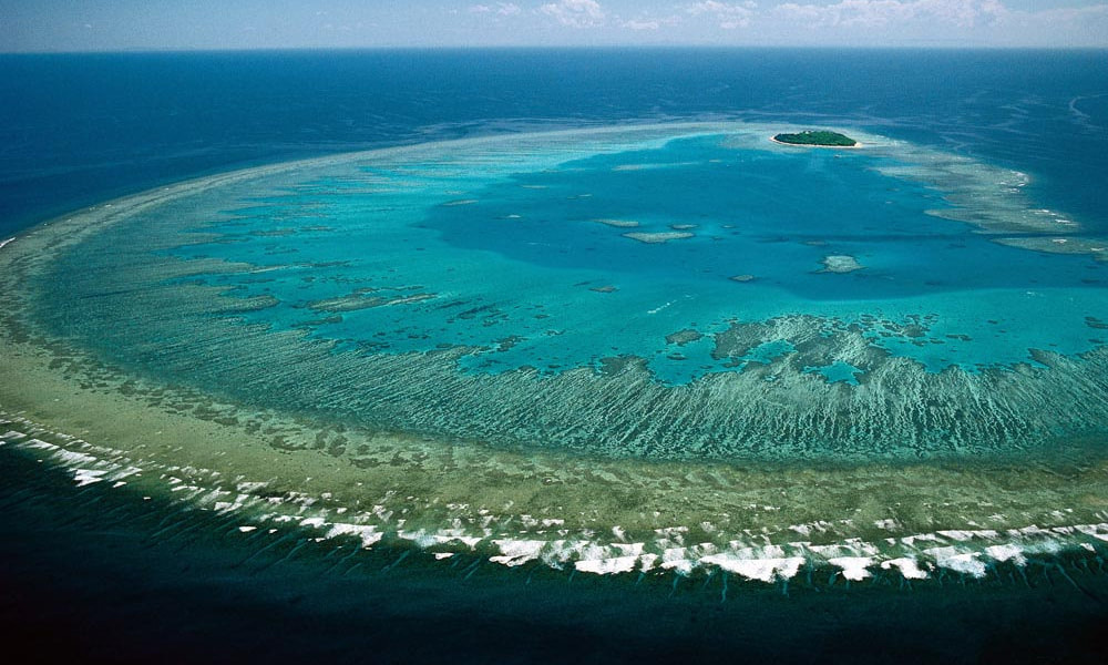 Australia: Awesome Attractions Coast To Coast. Great Barrier Reef, Queensland.