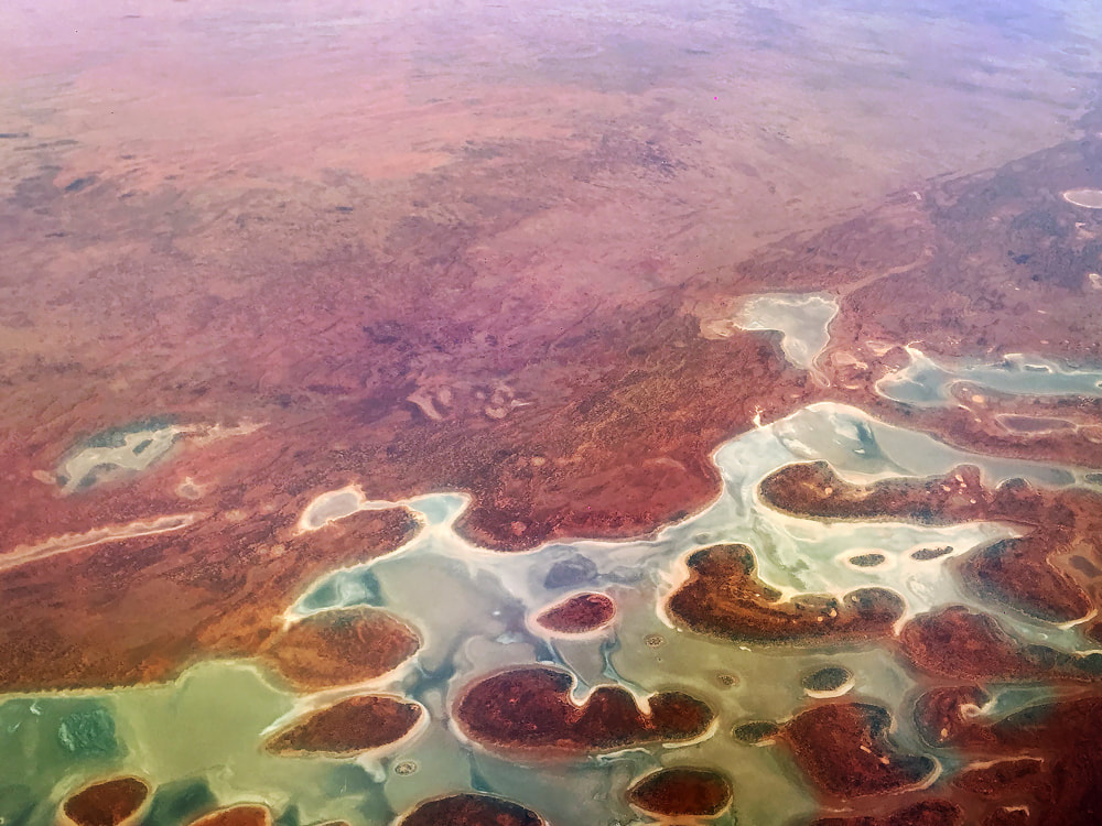 Aerial view of Lake Amadeus, Northern Territory, Australia - Jetstar Melbourne to Singapore Flight JQ 007.