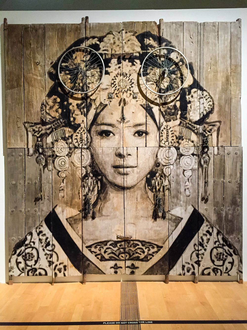 Singapore: Art From The Streets Exhibition at the ArtScience Museum - Empress Wu - YZ - 2016.