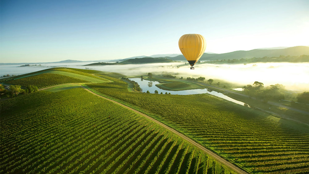 10 of the Best Places in the World to go Hot Air Ballooning: Yarra Valley, Victoria, Australia. 