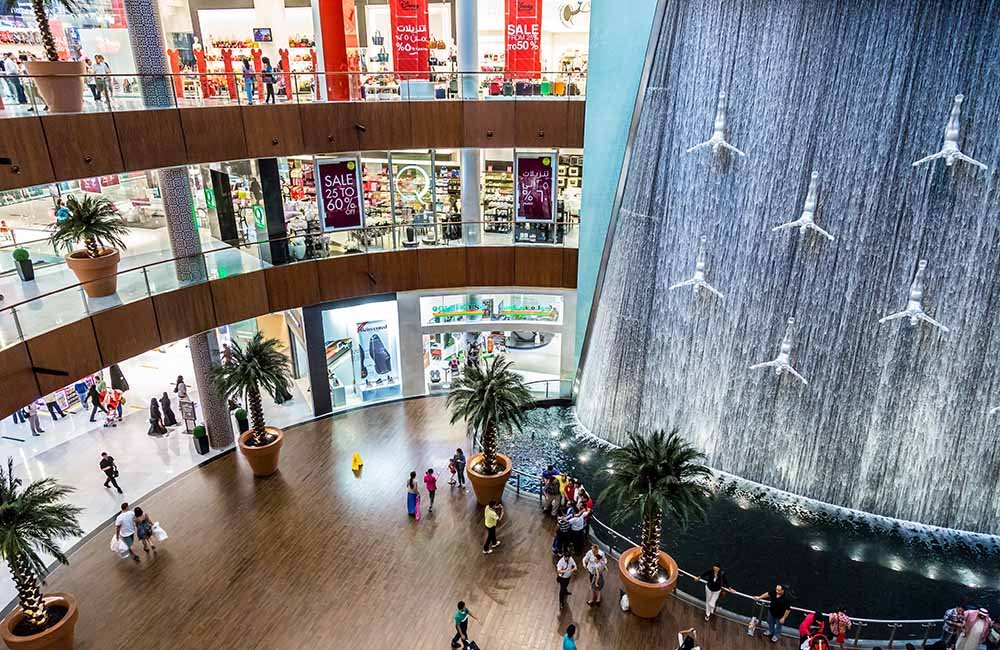 10 Best Things to Do in Dubai for First Time Visitors - The Dubai Mall.