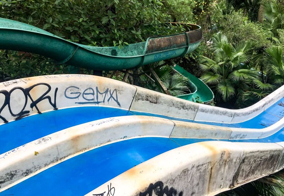 Abandoned water slides // Hue: Ho Thuy Tien, Photos of Vietnam's Abandoned Water Park.